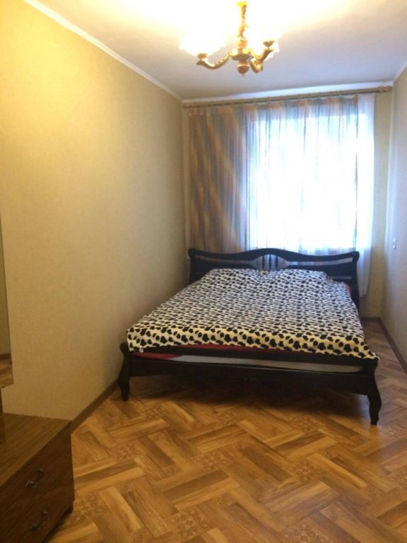 Симферополь: Апартаменты На Кирова 16