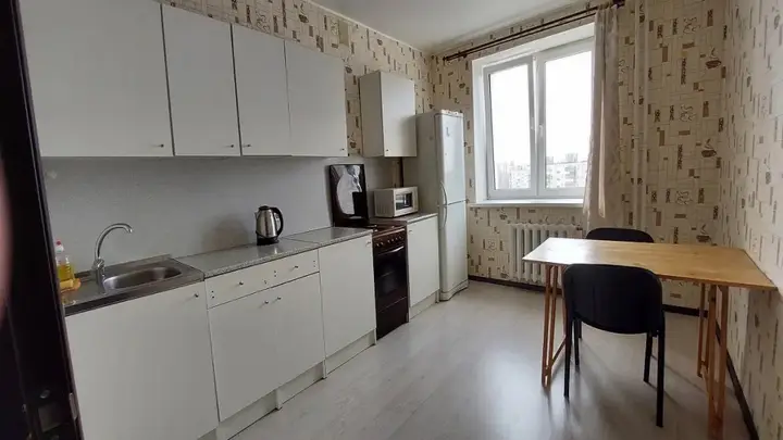 Уфа: Квартира комфортная на Комсомольская 148 с парковкой