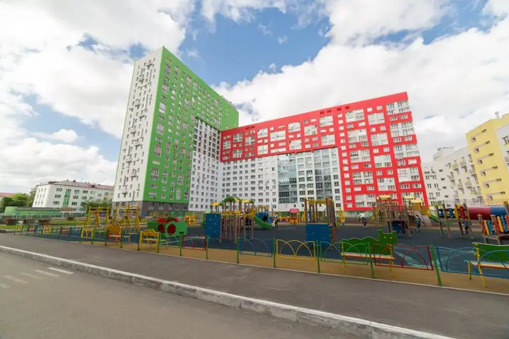 Уфа: Апартаменты Колосс на Комсомольской 15