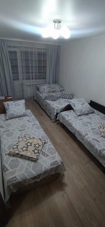 Каменск-Шахтинский: Апартаменты на Крупской 67
