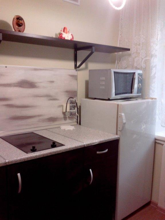Новосибирск: Na Kryilova 64 Apartments