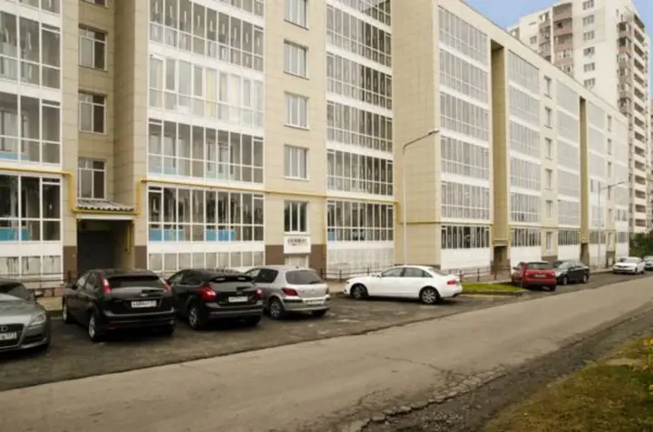 Белгород: Na Lermontova 19a #8 Apartments