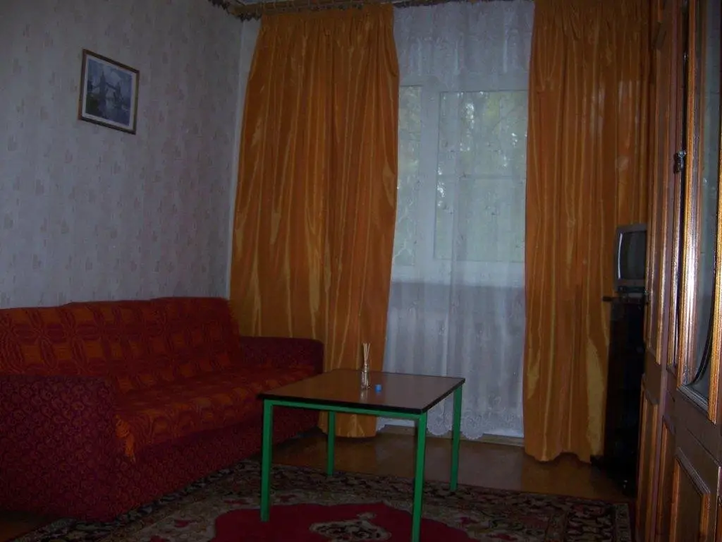 Ярославль: Na Mukomolnom Pereulke 4a Apartment