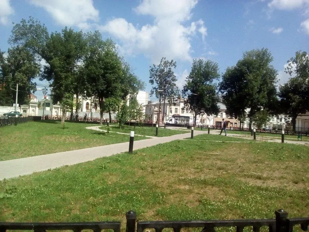 Ярославль: Na Mukomolnom Pereulke 4a Apartment