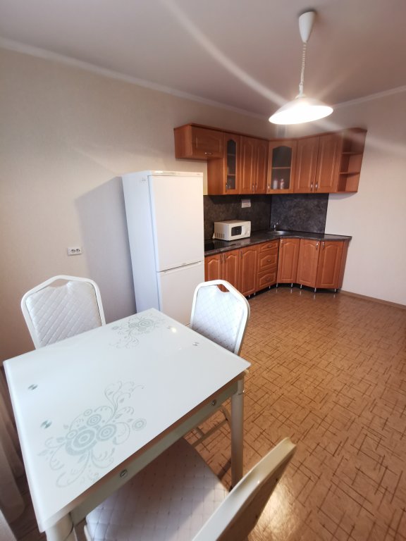 Тюмень: Na Permyakova Apartments