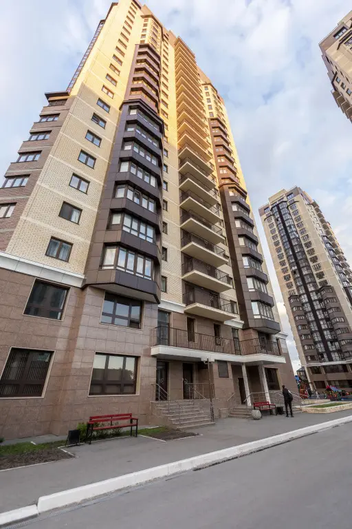 Тюмень: Na Pervomayskoy VyDoma Apartments