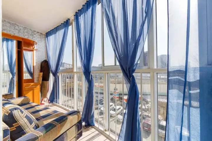 Екатеринбург: Dayker City Apartments Lyuks na Shejnkmana 134a Apartaments