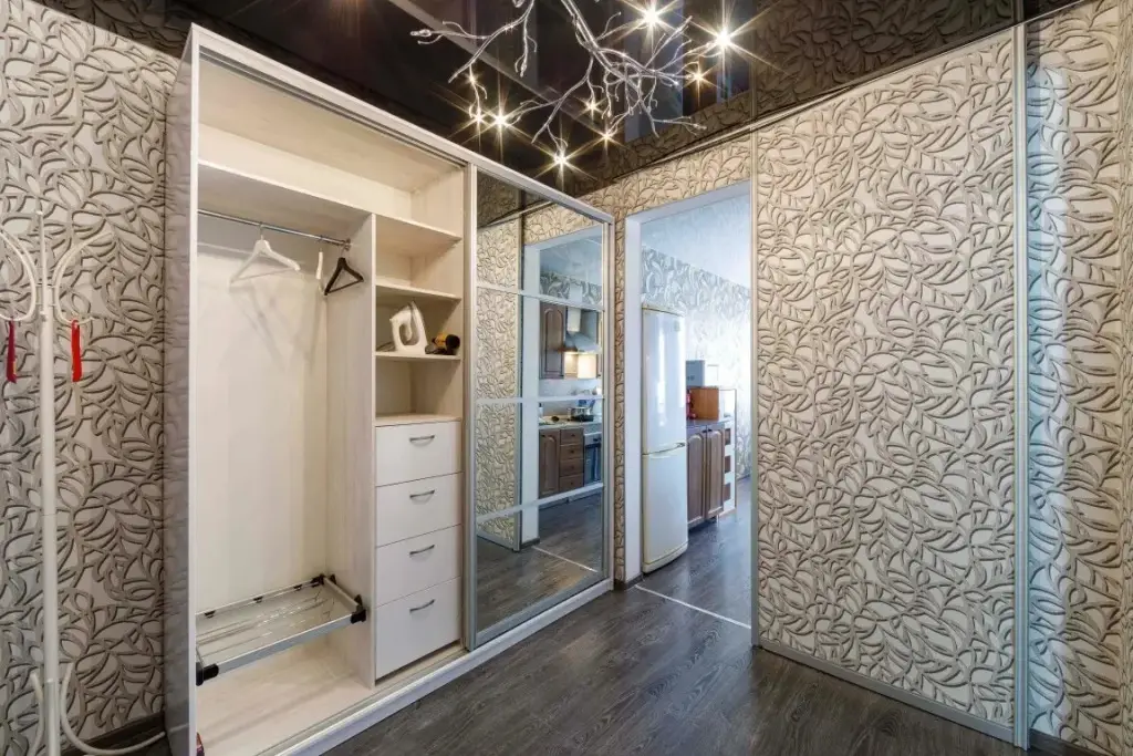 Екатеринбург: Dayker City Apartments Lyuks na Shejnkmana 134a Apartaments