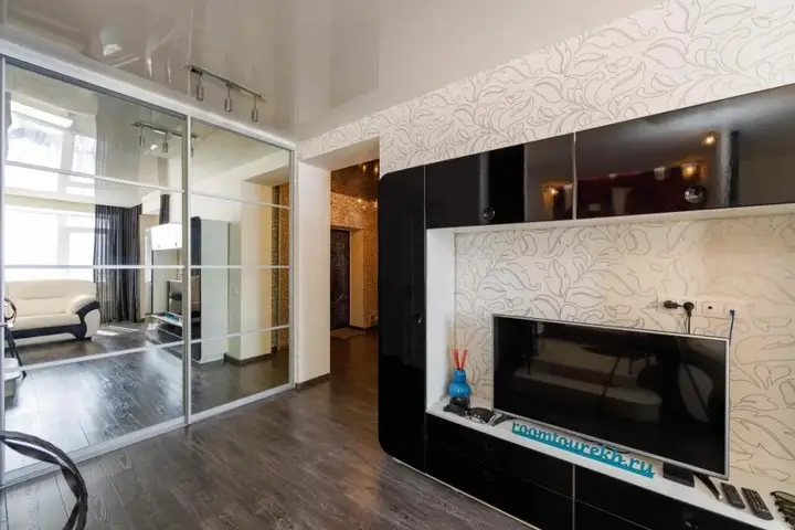 Екатеринбург: Dayker City Apartments Lyuks na Shejnkmana 134a Apartaments