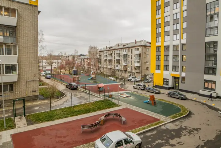 Екатеринбург: Апартаменты на Солнечной 33/а