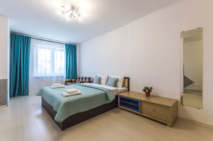 Екатеринбург: Апартаменты на Союзной 2 (6эт)