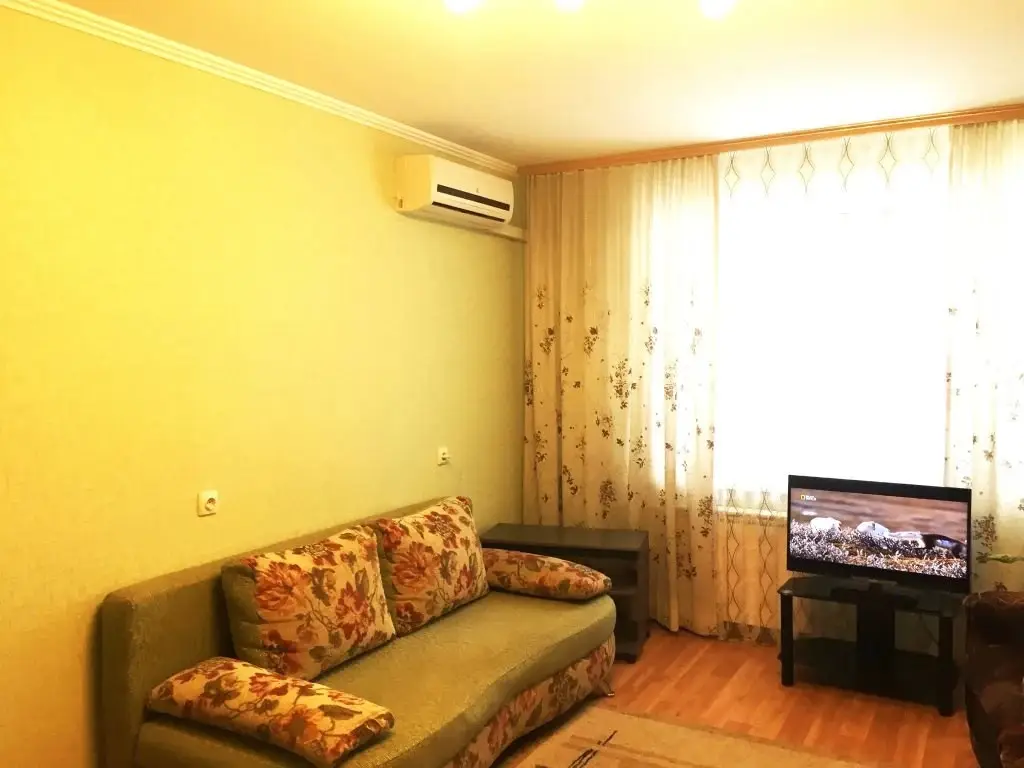 Тольятти: Na Yubilejnoj Apartments