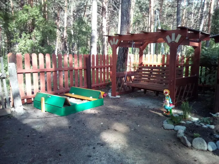 Чемал: Guesthouse V Sosnovom Boru