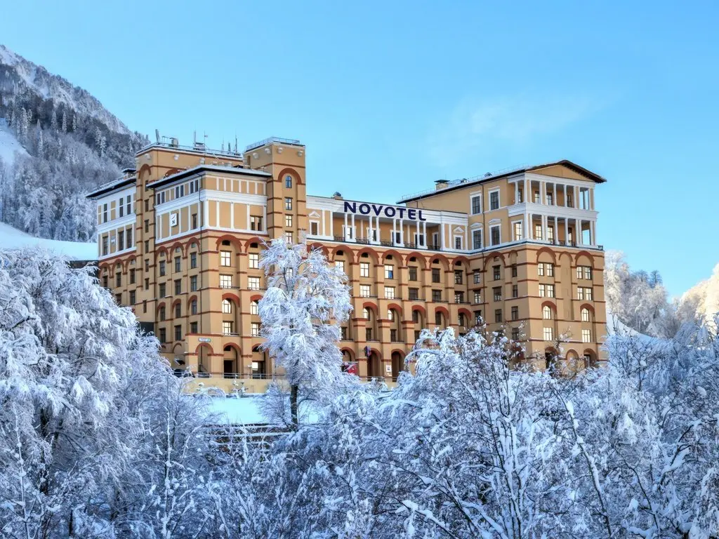 Эсто-Садок: Отель Novotel Resort Krasnaya Polyana Sochi Travel