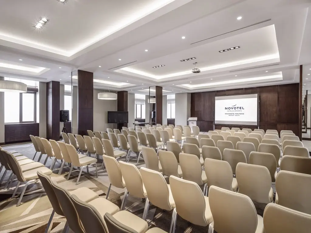 Эсто-Садок: Отель Novotel Resort Krasnaya Polyana Sochi Travel