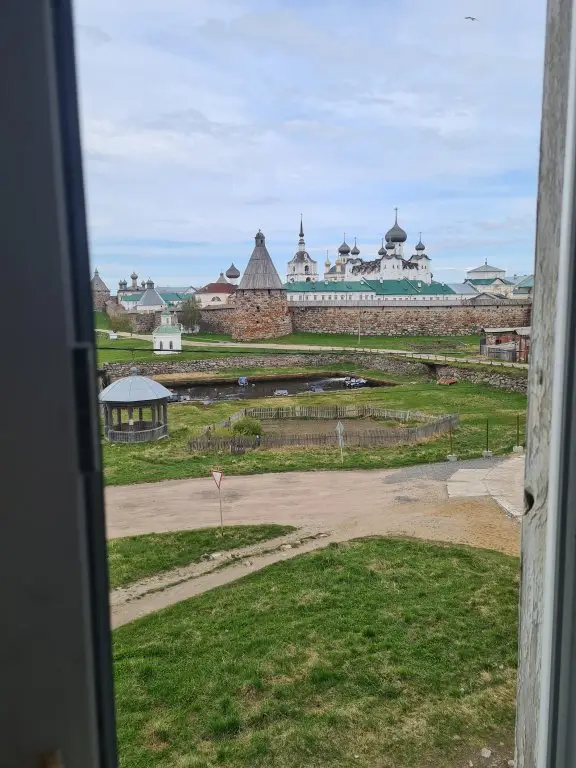 Соловецкий: Апартаменты Двухкомнатной на Приморской 4