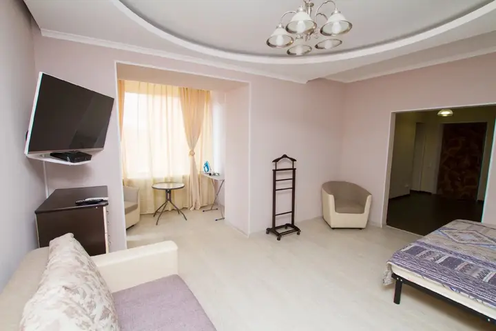 Саратов: Апартаменты Saratov Lights Apartments на Пугачева 81