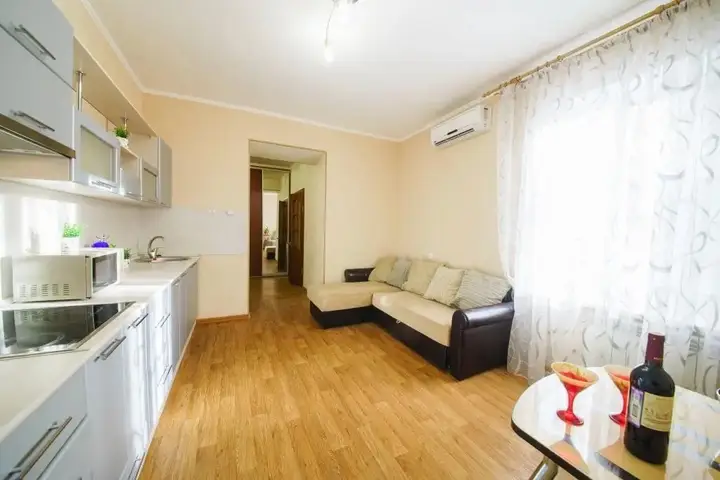 Саратов: Апартаменты Saratov Lights Apartments на Пугачева 81