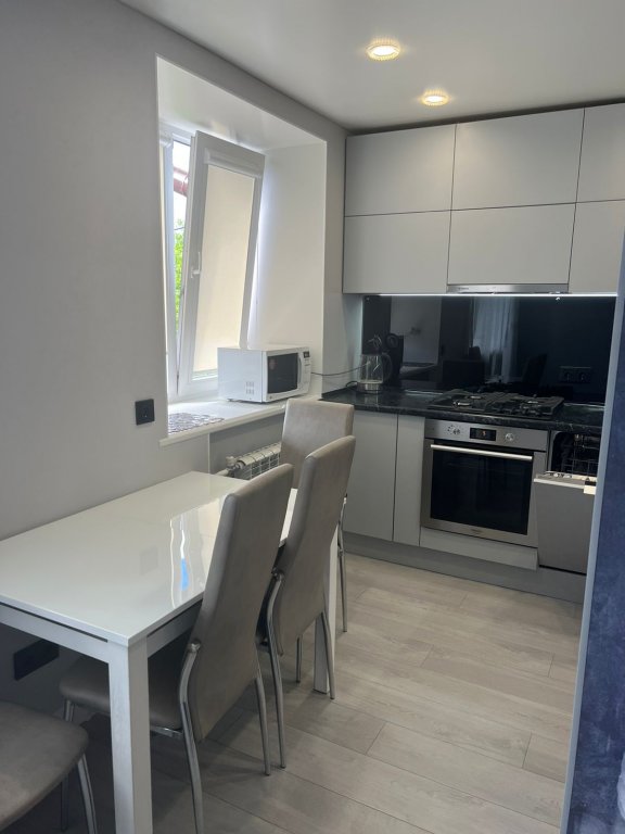 Уфа: Oktyabrya Avenue 21 Apartments