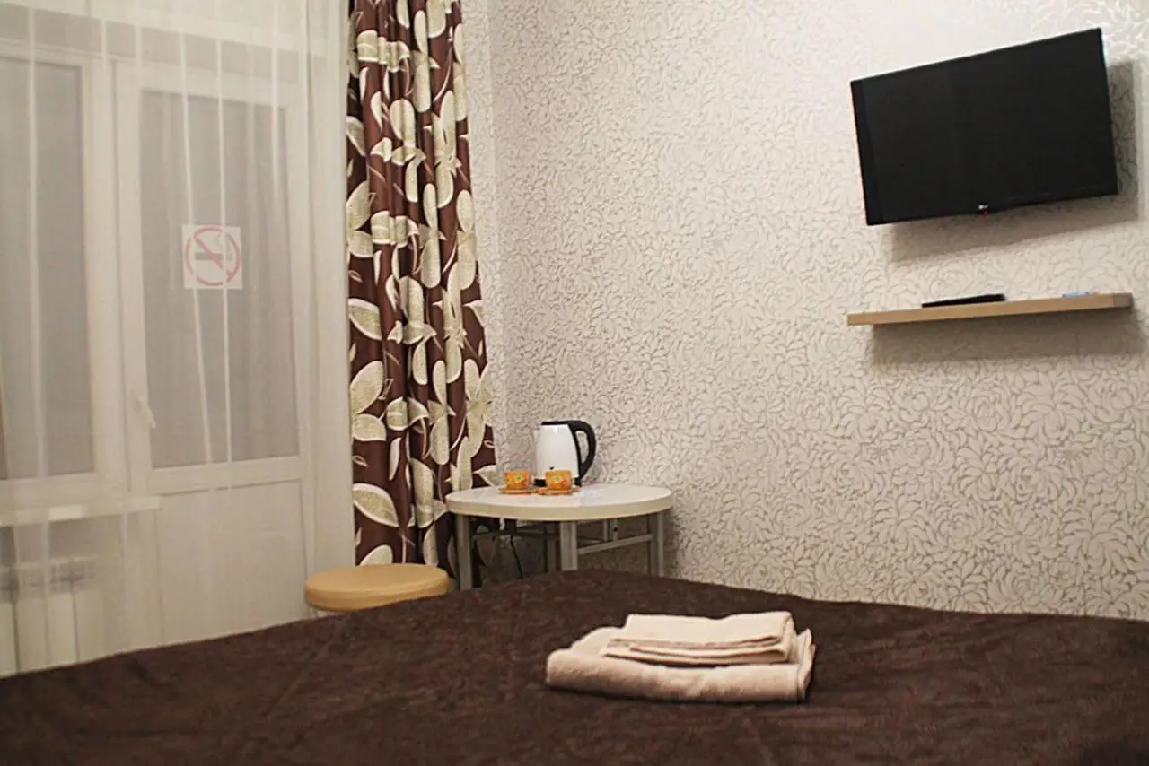 Горно-Алтайск: Mini-Hotel Kommunisticheskiy