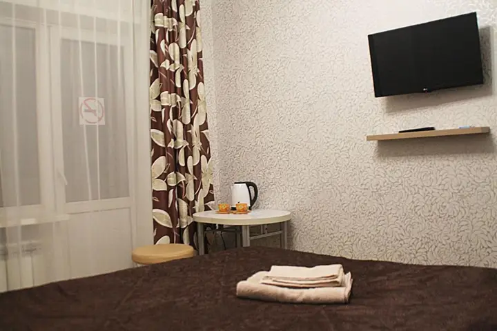 Горно-Алтайск: Mini-Hotel Kommunisticheskiy