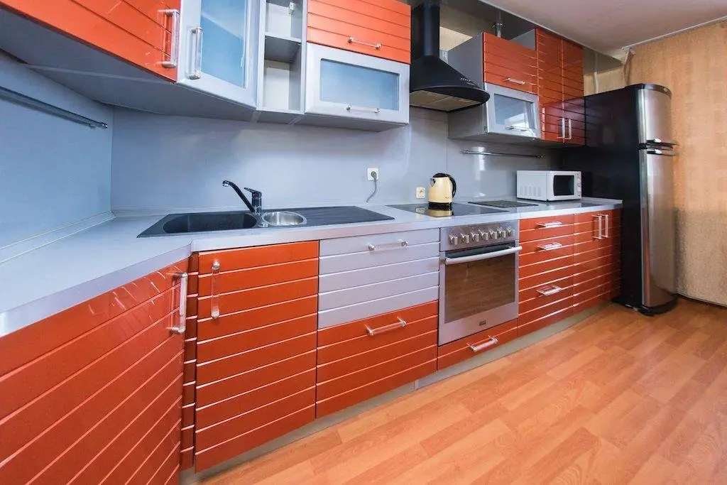 Оренбург: City Center Tchkalova 59 Apartment