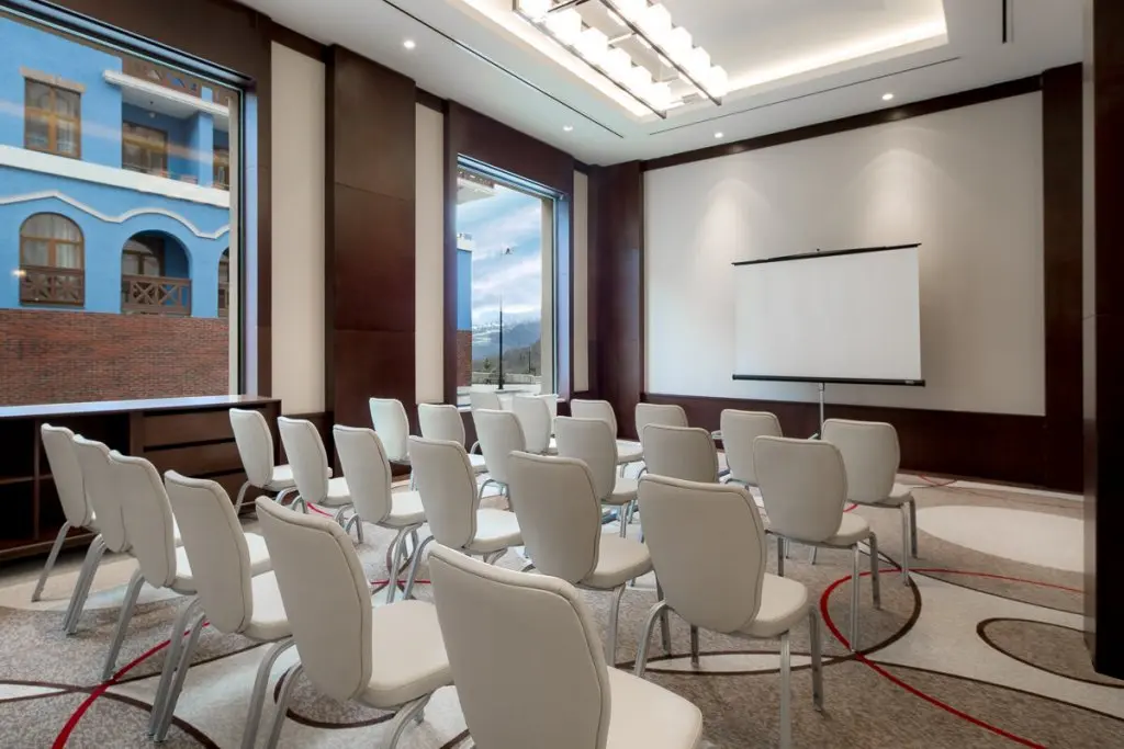 Эсто-Садок: Panorama by Mercure