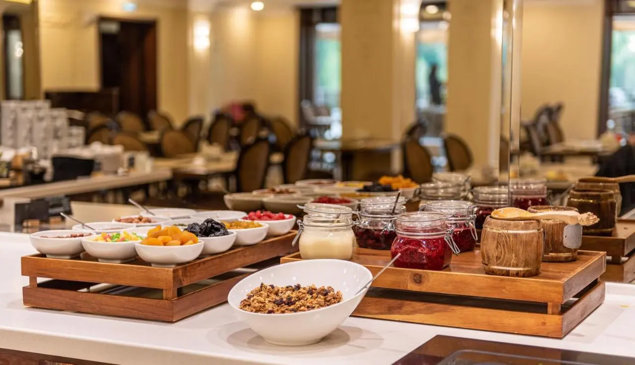 Урлу-Аспак: Cosmos Collection Altay Resort