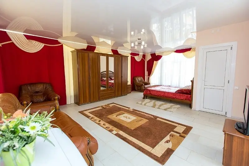 Бетта: Parus Guest House