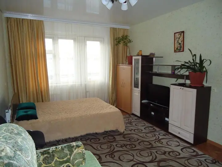 Горно-Алтайск: Apartment on Kommunisticheskiy prospekt 92