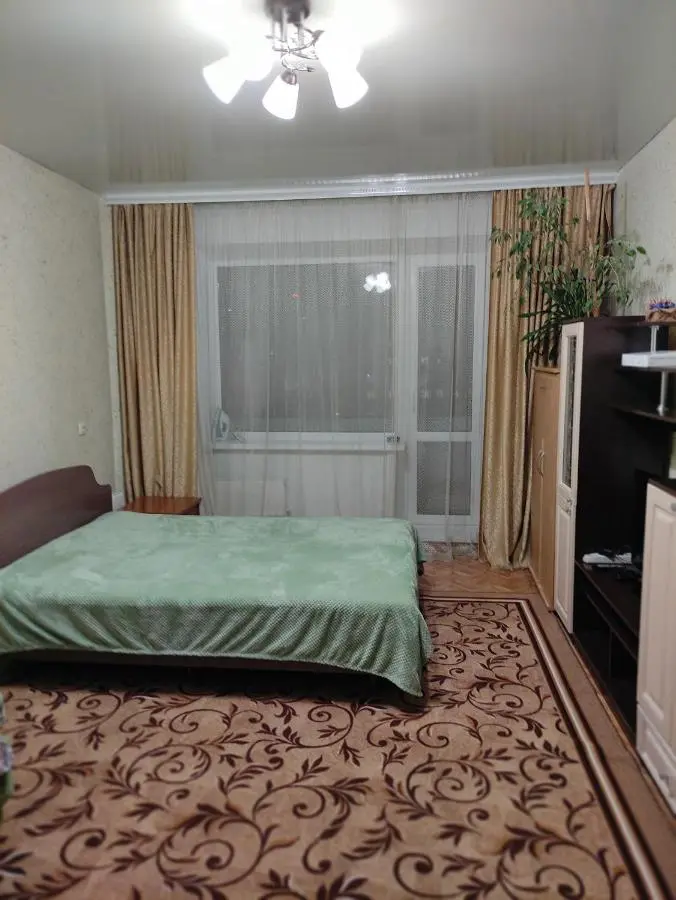 Горно-Алтайск: Apartment on Kommunisticheskiy prospekt 92