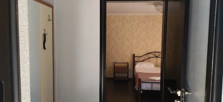 Сочи: Rayskiy Domik Guest House