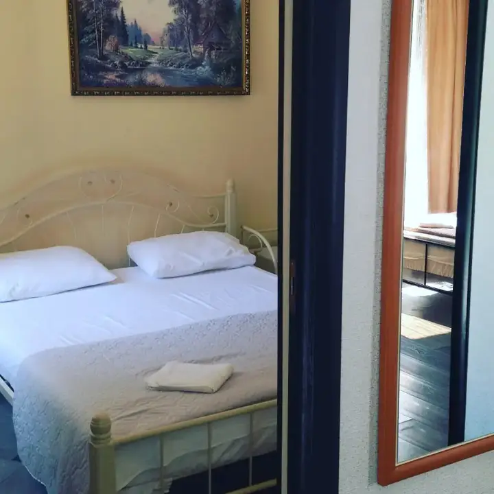 Сочи: Rayskiy Domik Guest House