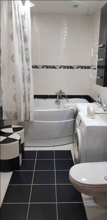 Екатеринбург: Апартаменты Red appartment park view