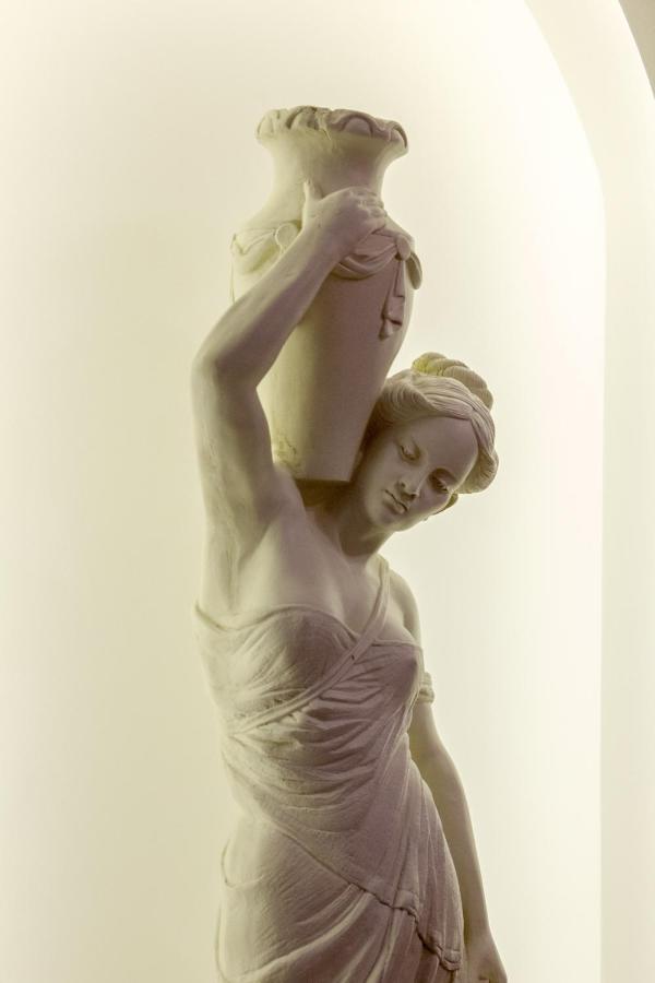 carousel image 4