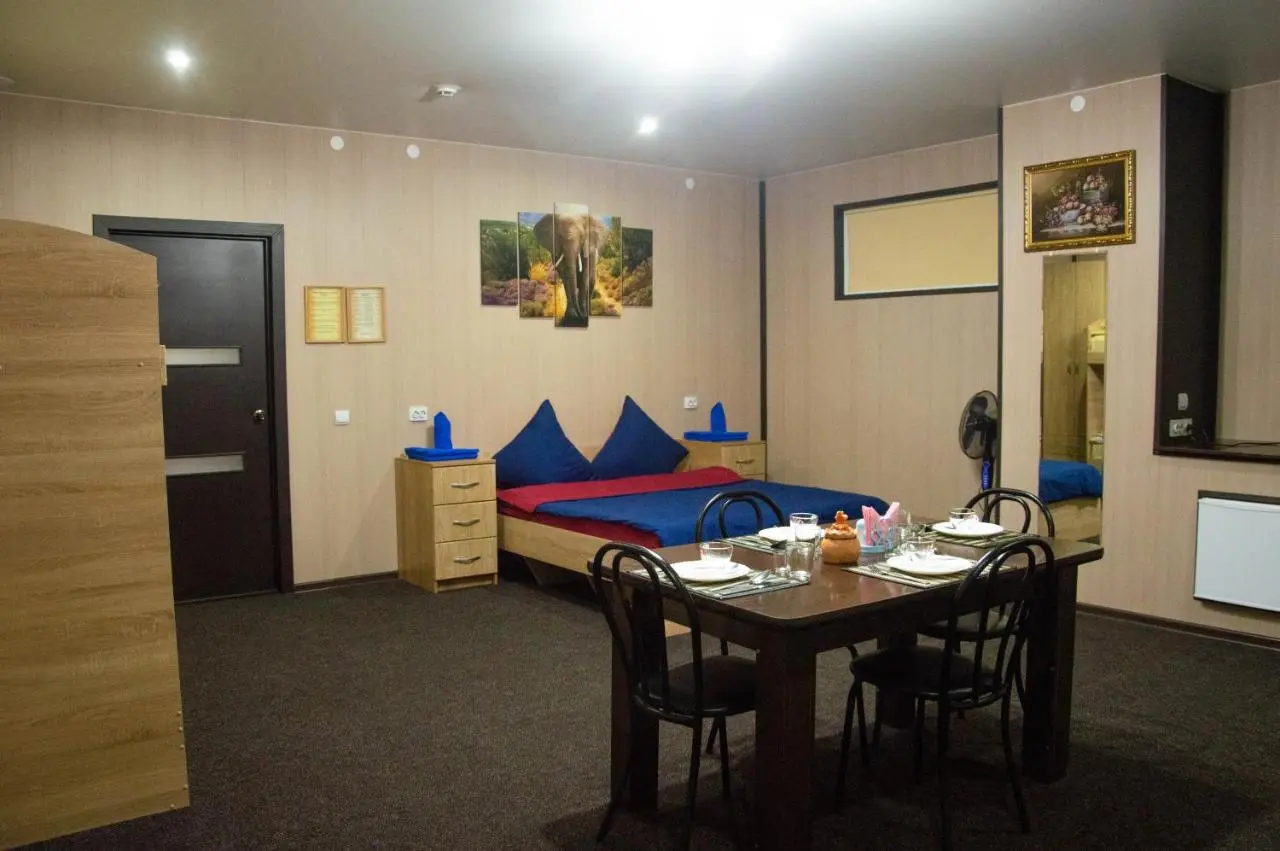 Камень-на-Оби: Hotel Ararat