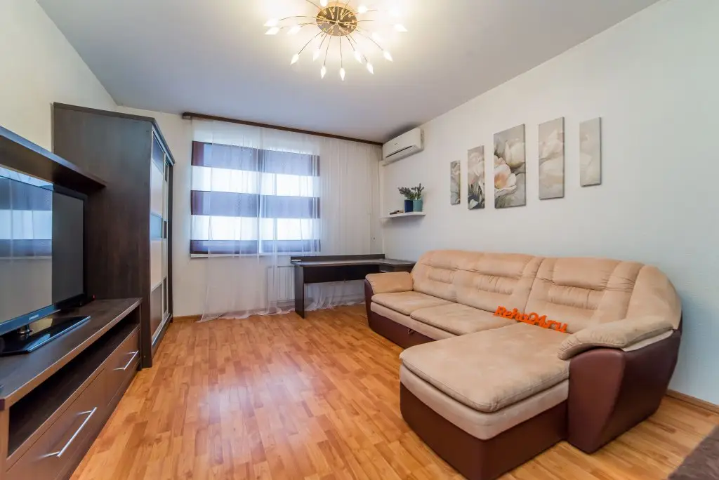 Екатеринбург: Апартаменты RentHouse 8 Марта