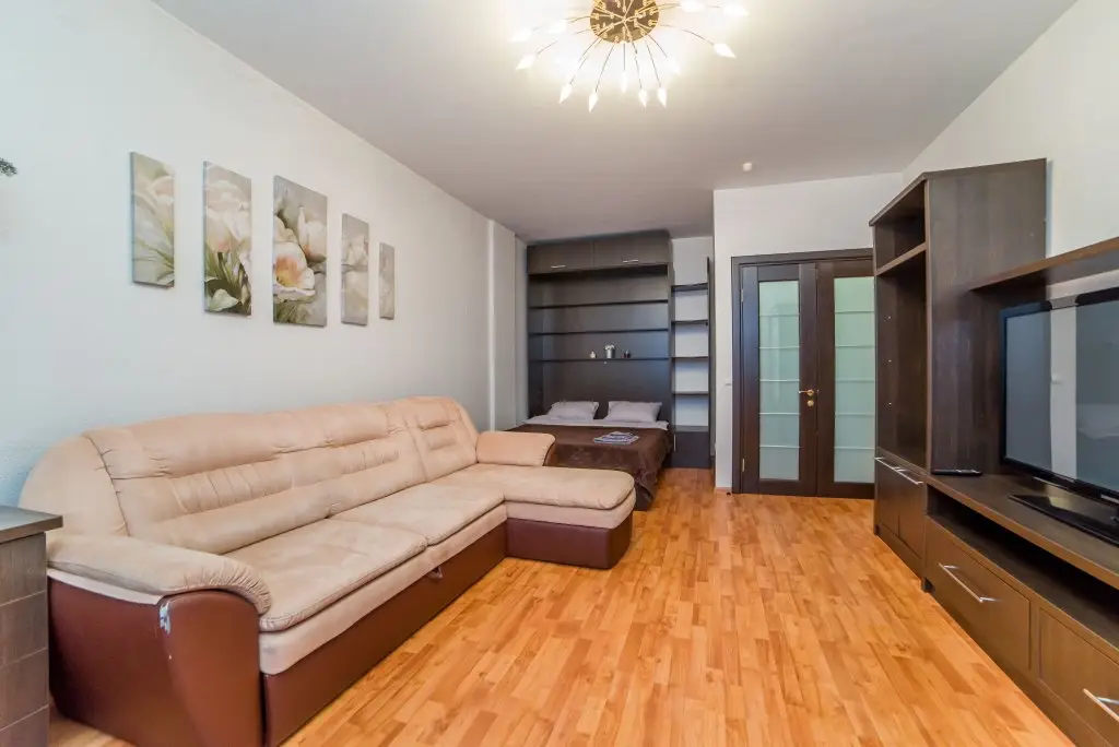 Екатеринбург: Апартаменты RentHouse 8 Марта