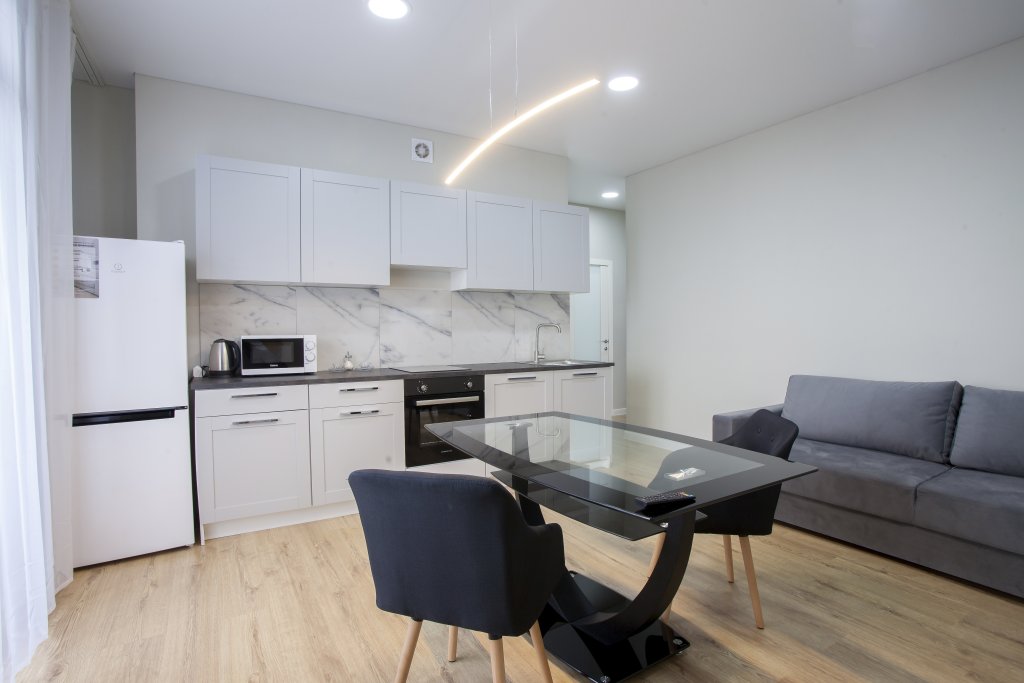 Челябинск: RentHouse Apartments na Yakovleva