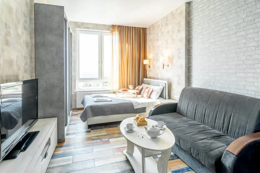 Нижний Новгород: Апартаменты RentHouse в на Максима Горького