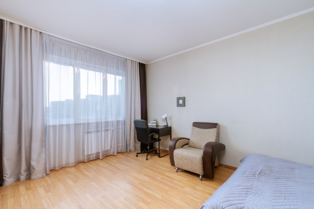 Новосибирск: Resident Современная квартира в центре