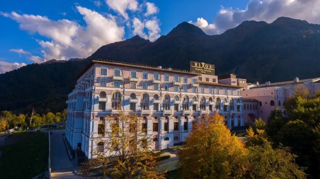 Эсто-Садок: Rixos Krasnaya Polyana Sochi