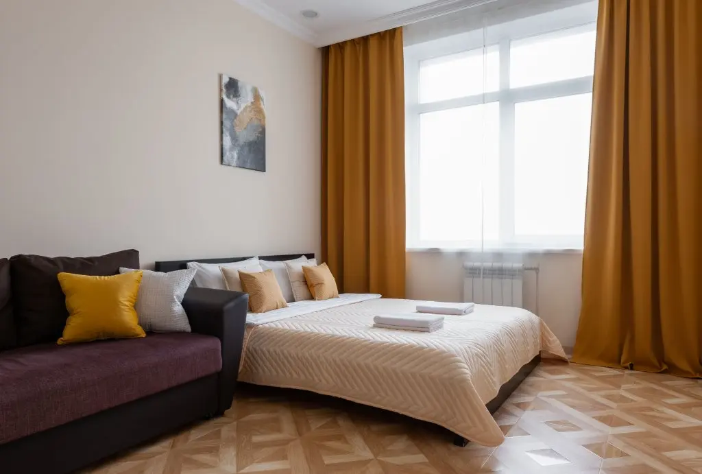 Новосибирск: Апартаменты Романова 25