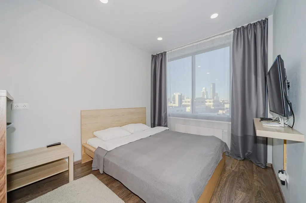 Екатеринбург: Апартаменты Rooms in Radius Central House с видом на город(11 этаж)