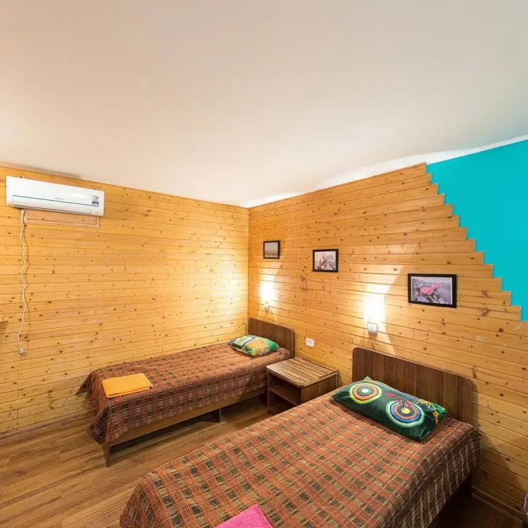 Образцово-Травино: Рыболовно-Туристическая База Надежда