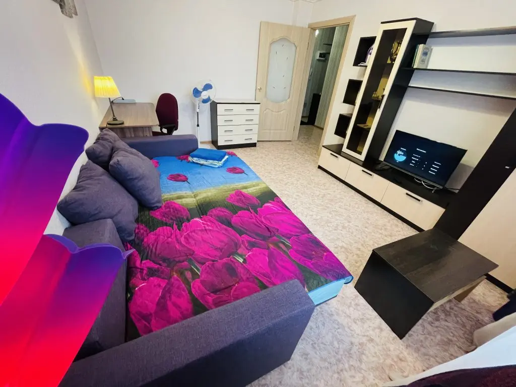Надым: Ryizhkova 11 Apartments