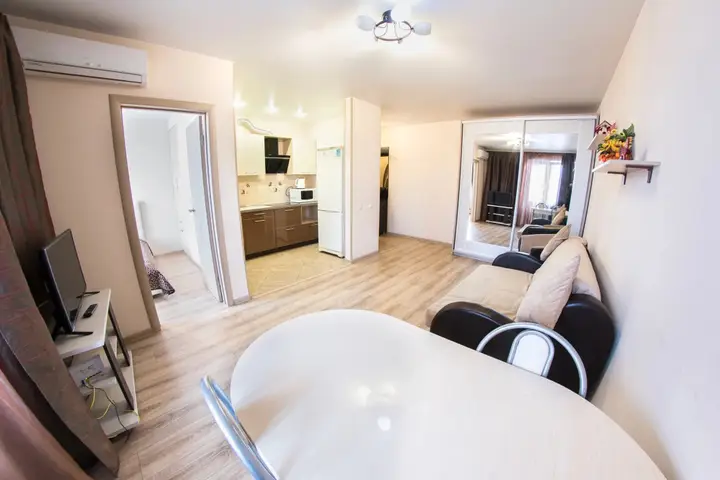 Саратов: Апартаменты Saratov Lights Apartments на Пугачева 49