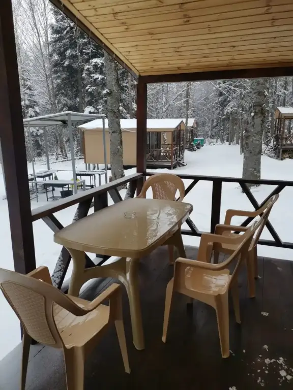 Архыз: База отдыха Счастливые люди