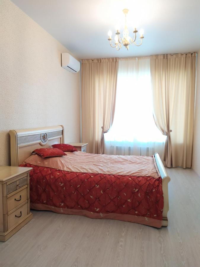 Барнаул: Apartment on Prirechnaya 2A