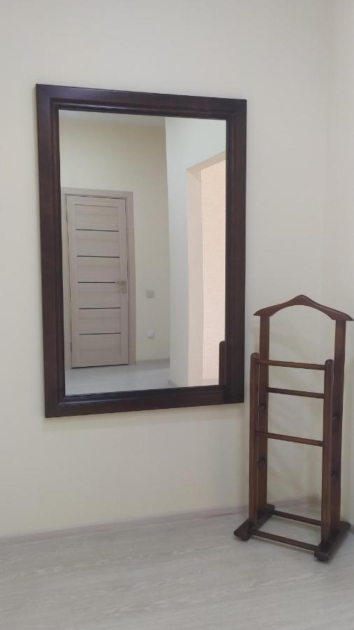 Барнаул: Apartment on Prirechnaya 2A